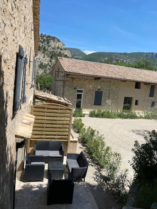 Petite Maison En Provence Plaisians Exteriör bild
